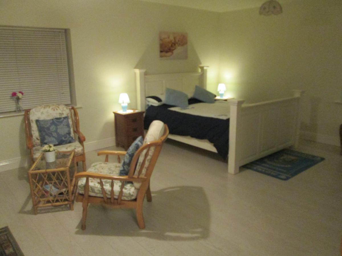 The Willow Room Ashford Екстериор снимка